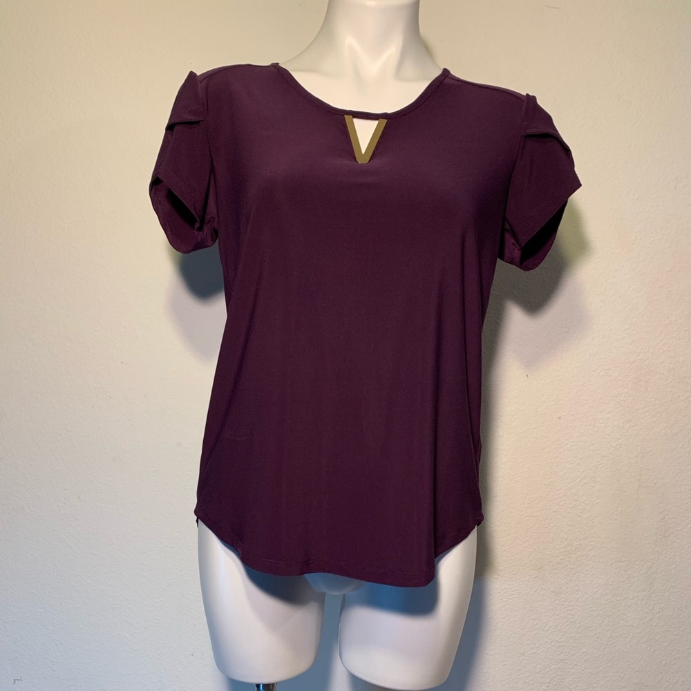✅ Women’s beautiful purple blouse size S